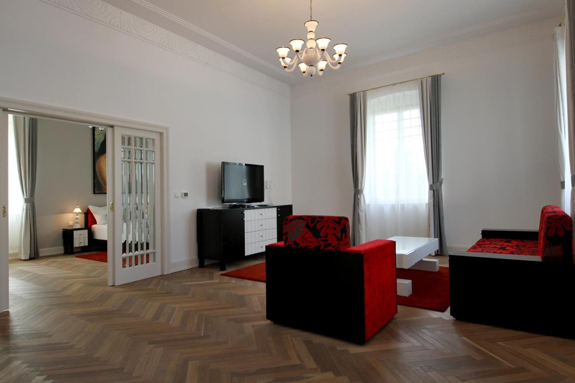 Art Hotel Kastiel Tomášov Rom bilde